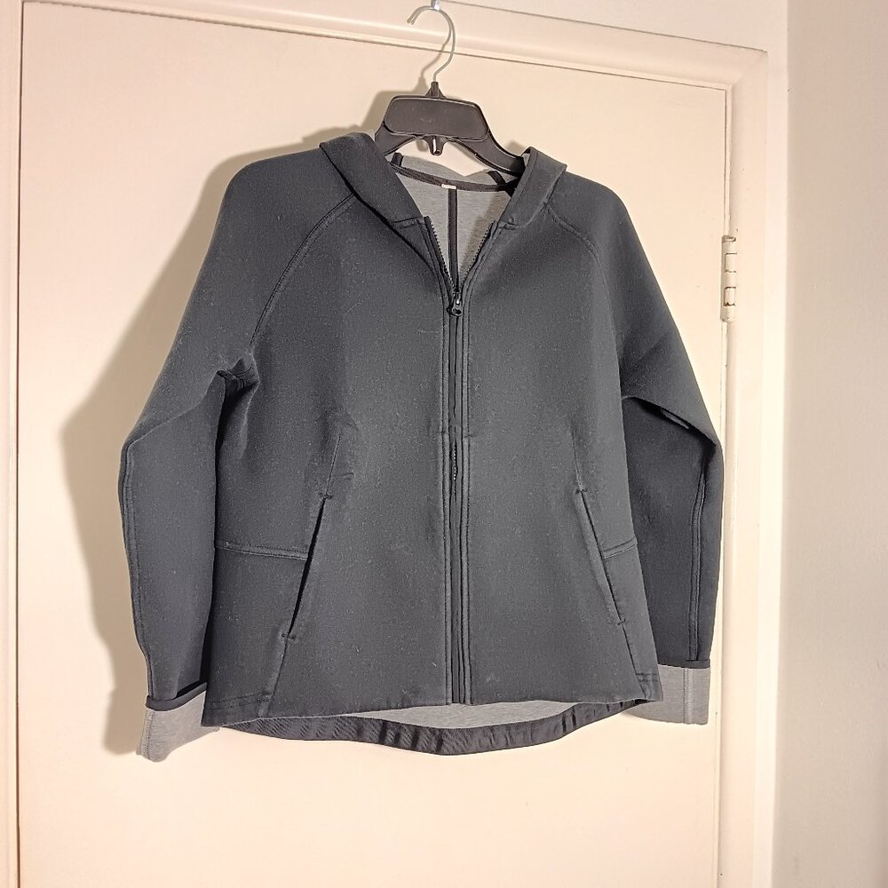 lululemon city  bound  jacket. full  zip hooded womens, black  small